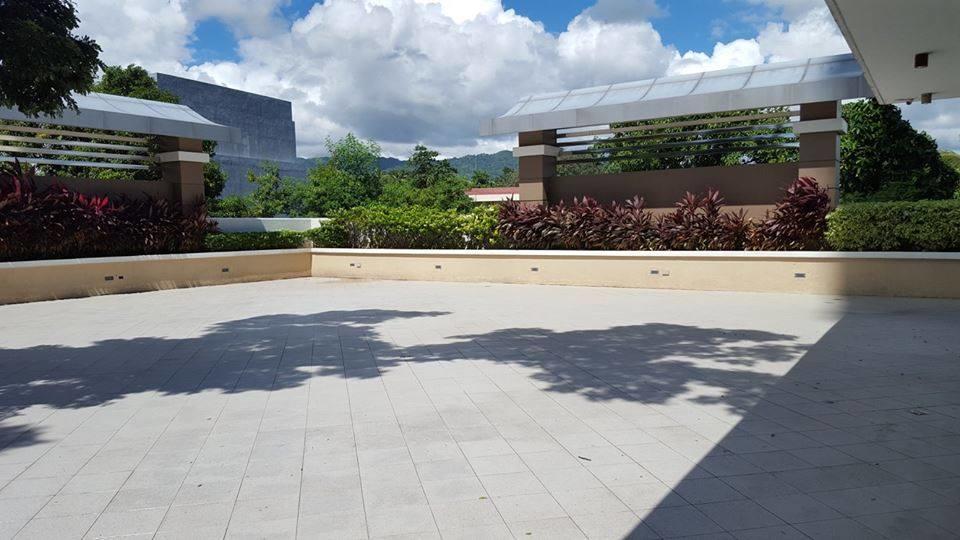 Padgett Place Prime Suites Cebu Exterior photo