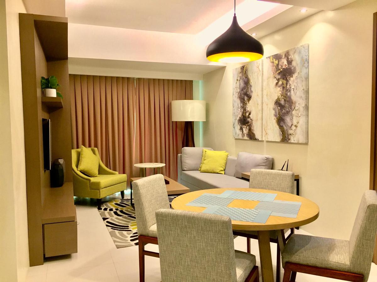 Padgett Place Prime Suites Cebu Exterior photo